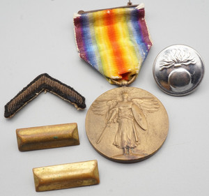 WWI Victory Medal, 2nd Lieutenant Insignia Pins Set & Ordnance Button Lot Of 5