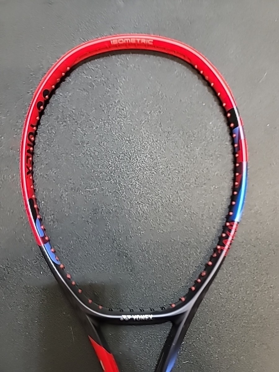 【美品】YONEX VCORE 95 G2 グリップ　ヨネックス Amazon.com : Yonex VCORE 95 Sand Beige Tennis Racquet (4 1/4