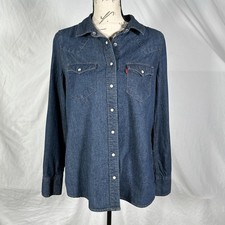 Levis Denim Shirt Womens Medium Blue Western Pearl Snap Long Sleeve 100 Cotton