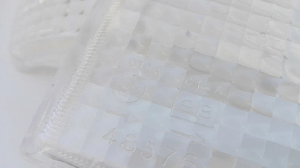 MITSUBISHI PAJERO/MONTERO MK1 DODGE RAIDER CLARO EURO INTERMITENTES LUCES DE ESQUINA Foto 4 de 4