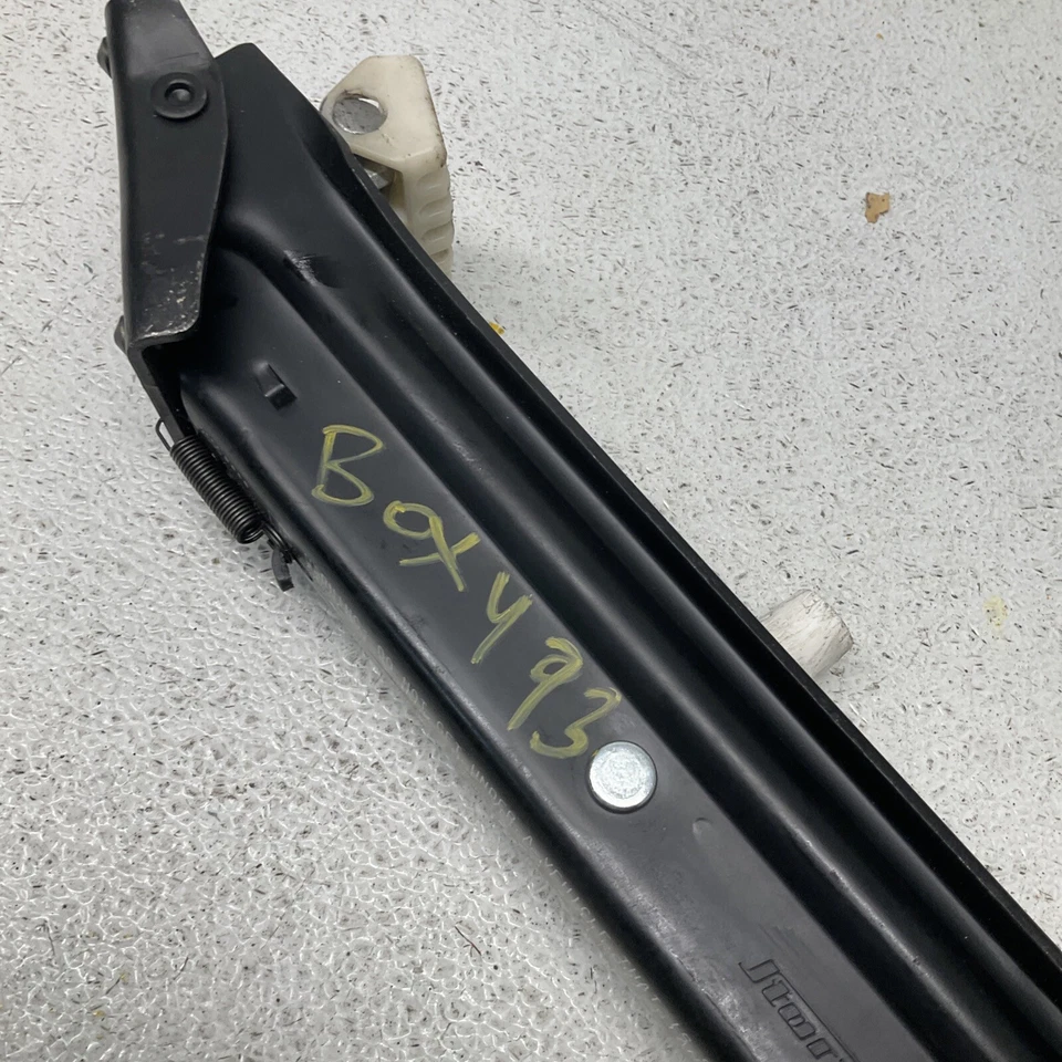 Оригинальный домкрат для запасной шины колеса в сборе для Mercedes Benz C230 05–07 годов выпуска A2035830415 - Изображение 4 из 4