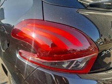 Rückleuchte links Peugeot 208 I CA, CC 9672628280 P22892421