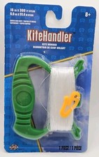 New XKites Handler Kite String Winder 15LB x 300 ft Nylon Green Handle