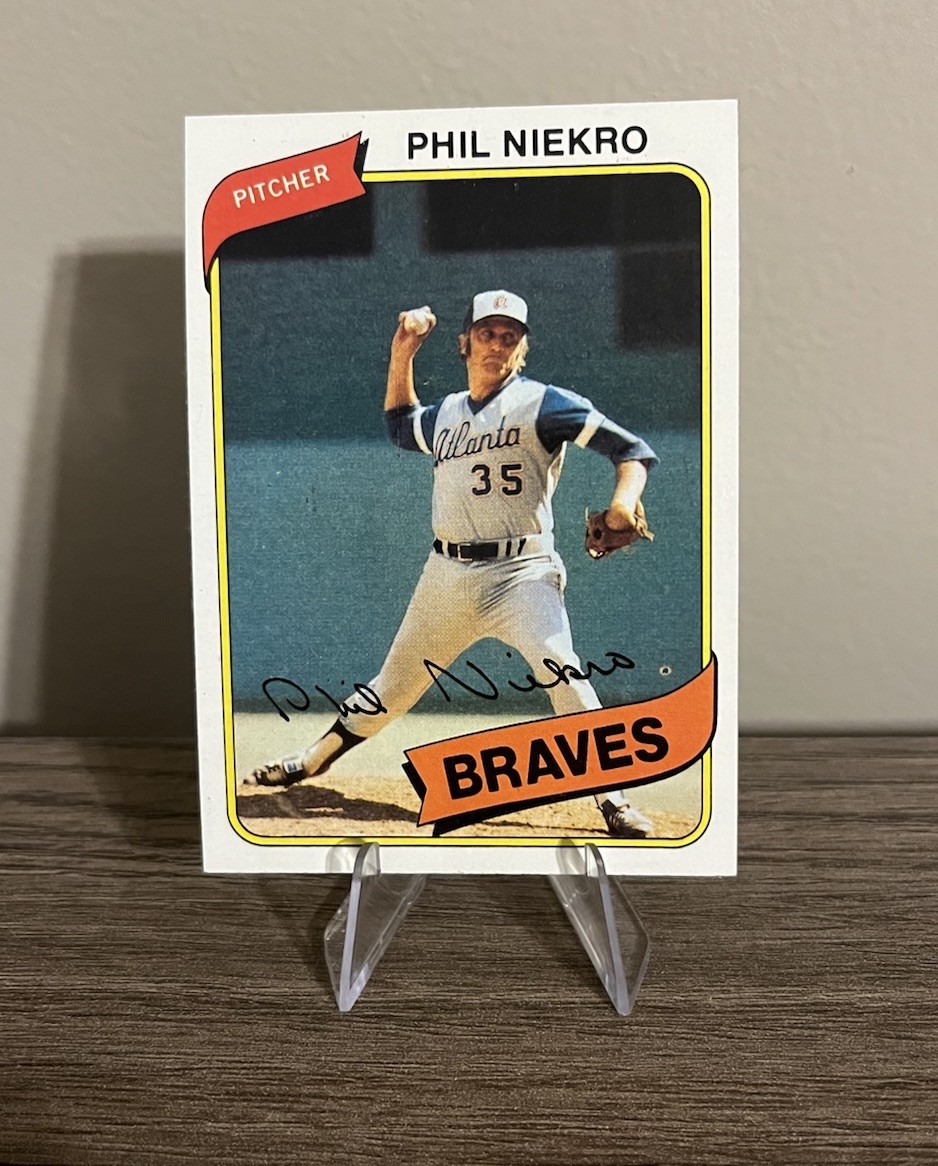 1980 Topps - Phil Niekro #245 Clean