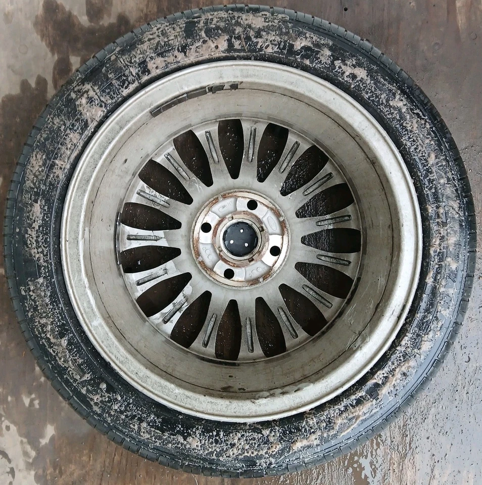 FORD FIESTA ALLOY WHEEL 16" COMPLETE WITH TYRE X1 SINGLE MK7.5 TITANIUM  - Image 3 of 4