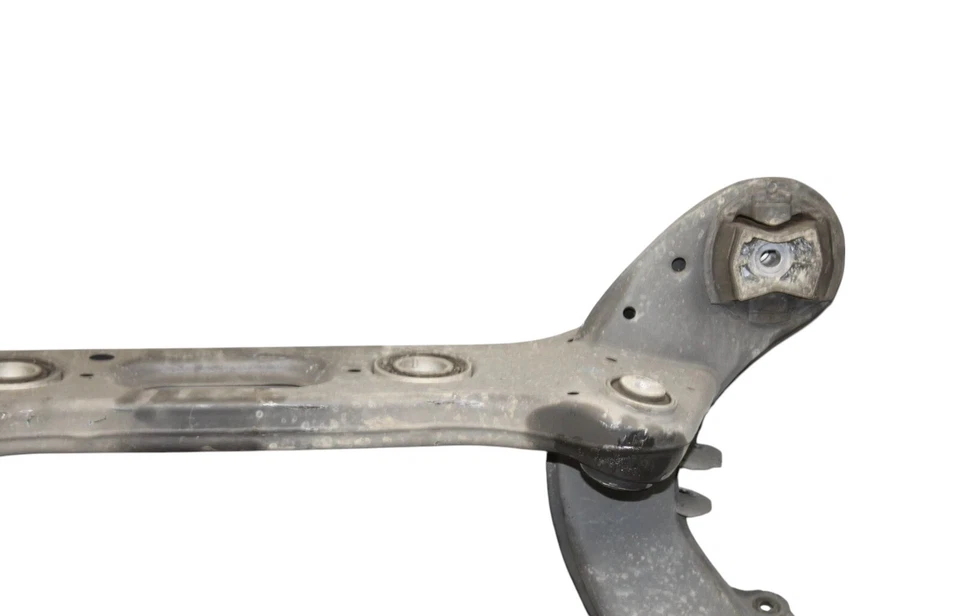 Subchasis trasero travesaño 10-18 Mercedes-Benz E350 E400 CLS550 2123507804 OEM Foto 4 de 4