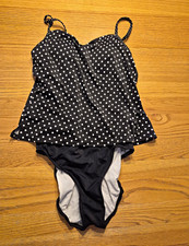 Jantzen Women s One-Piece Swimsuit Sz 14 Blac...