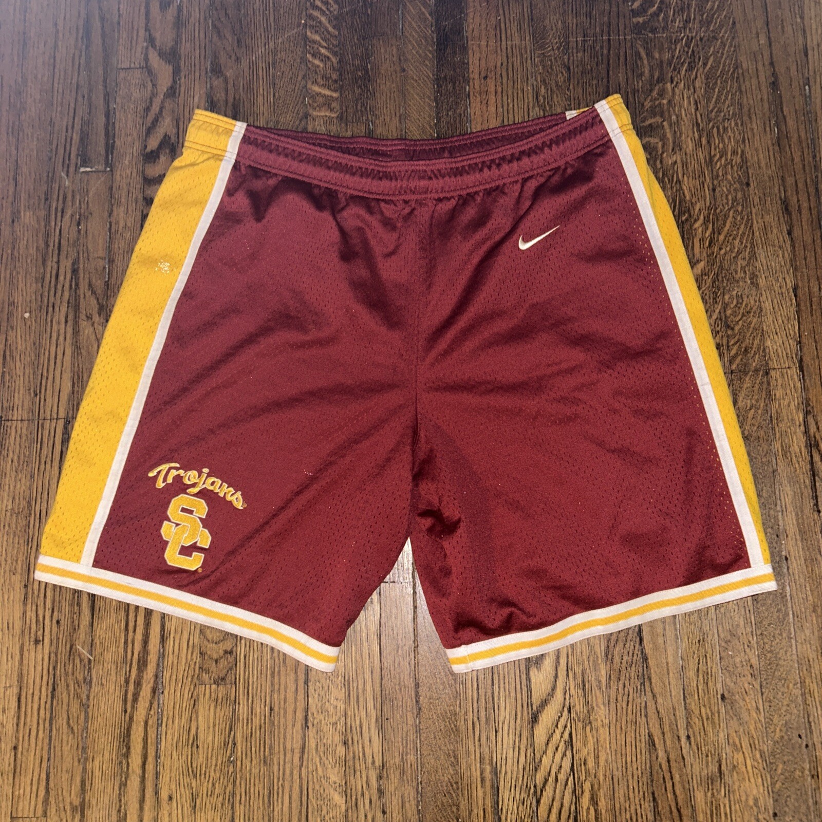 Vintage Nike USC TROJANS Shorts Mens XL-2XL NCAA Basketball Retro