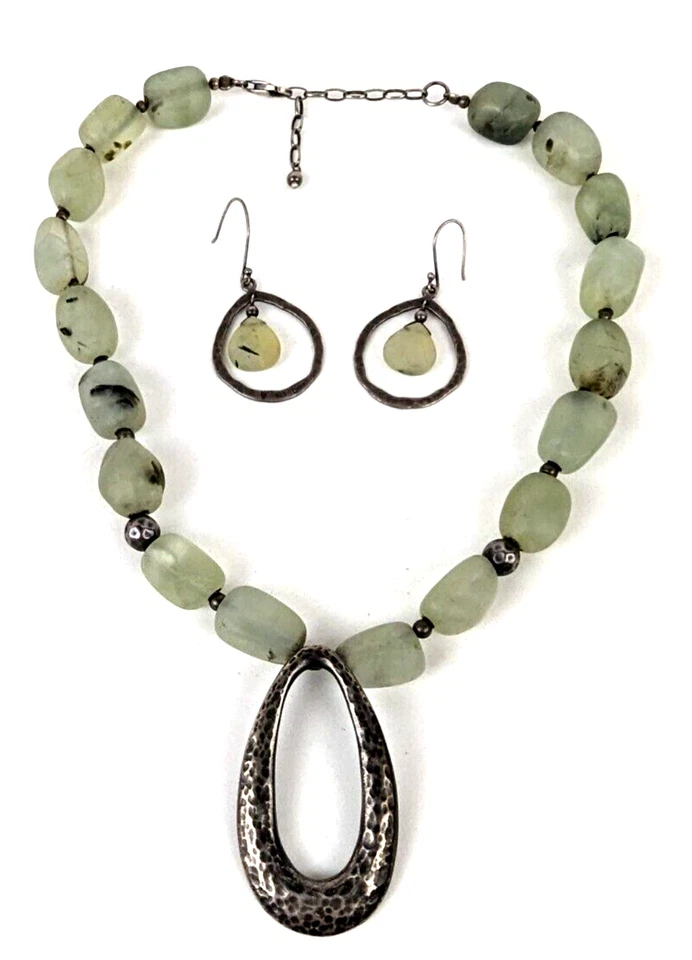 SILPADA Green Prehnite Hammered Sterling Silver Necklace and Earring JEWELRY SET - Imagem 2 de 4
