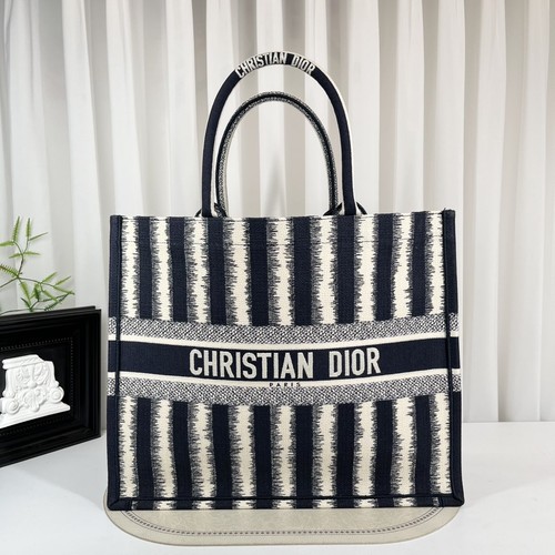 Christian Dior Large Book Tote Striped Oblique Jacquard black/White ebayAG Auth