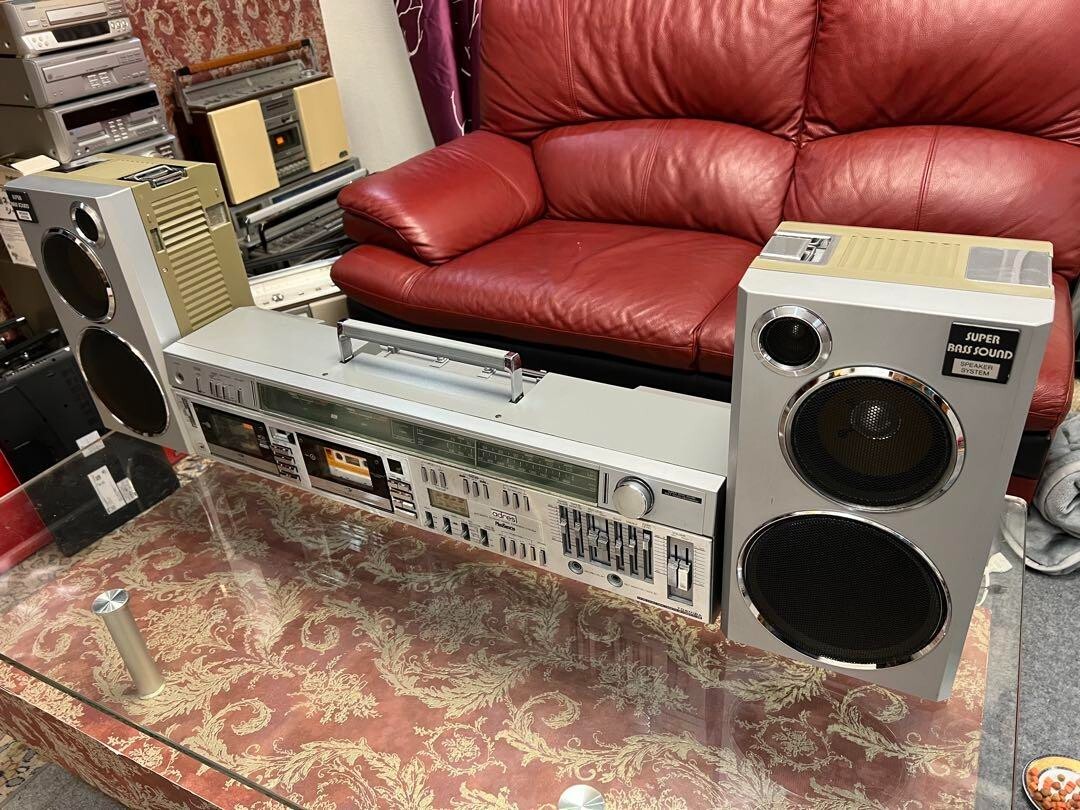 ★大激安　動作品、東芝【 RT-S83 ４Way Speaker交換】整備済み！ operation goods! Toshiba [TOSHIBA BomBeat RT-S83 large W radio