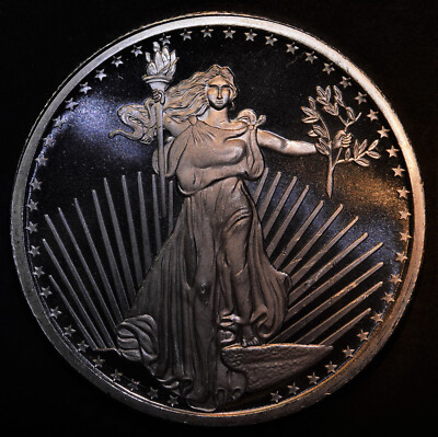 SilverTowne Eagle Walking Lady Liberty 1oz 999 FINE Silver round