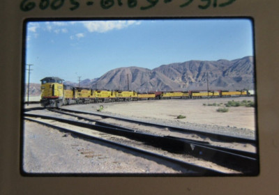 Original '91 Kodachrome Slide UP Union Pacific 6132 SD60M Curve action   W1P61