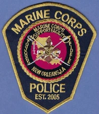 U.S. MARINE CORPS NEW ORLEANS LOUISIANA SUPPORT FACILITY POLICE SHOULDER PATCH