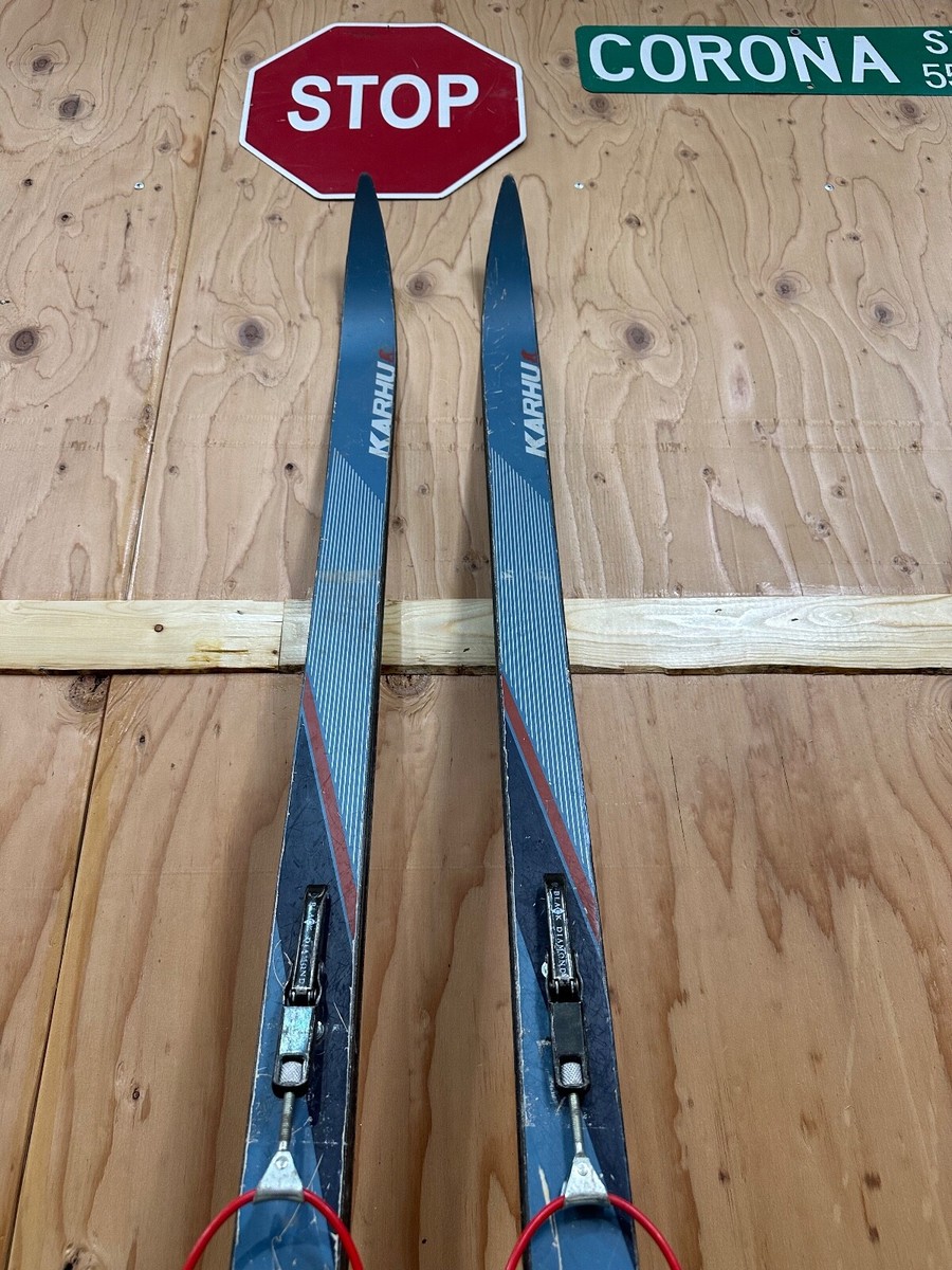 Vintage KARHU XCD GT Cross Country Skis 210cm with Bindings Vintage KARHU XCD GT Cross Country Skis 210cm with Bindings