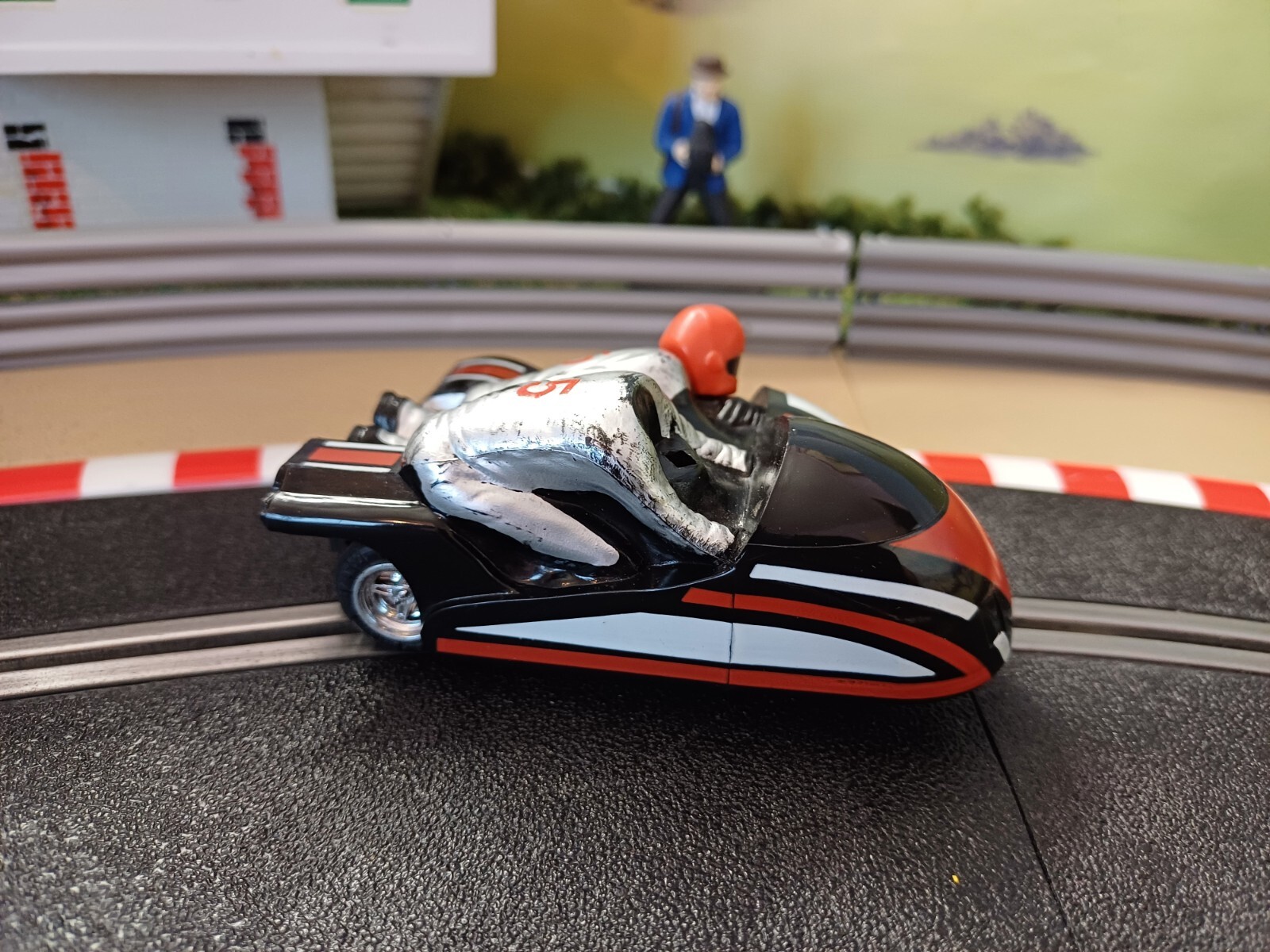 scalextric motorbike and sidecar