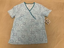 Nick  Sarah Scrub Top Womens Medium Blue Hearts Stars Cotton Blend Nwt
