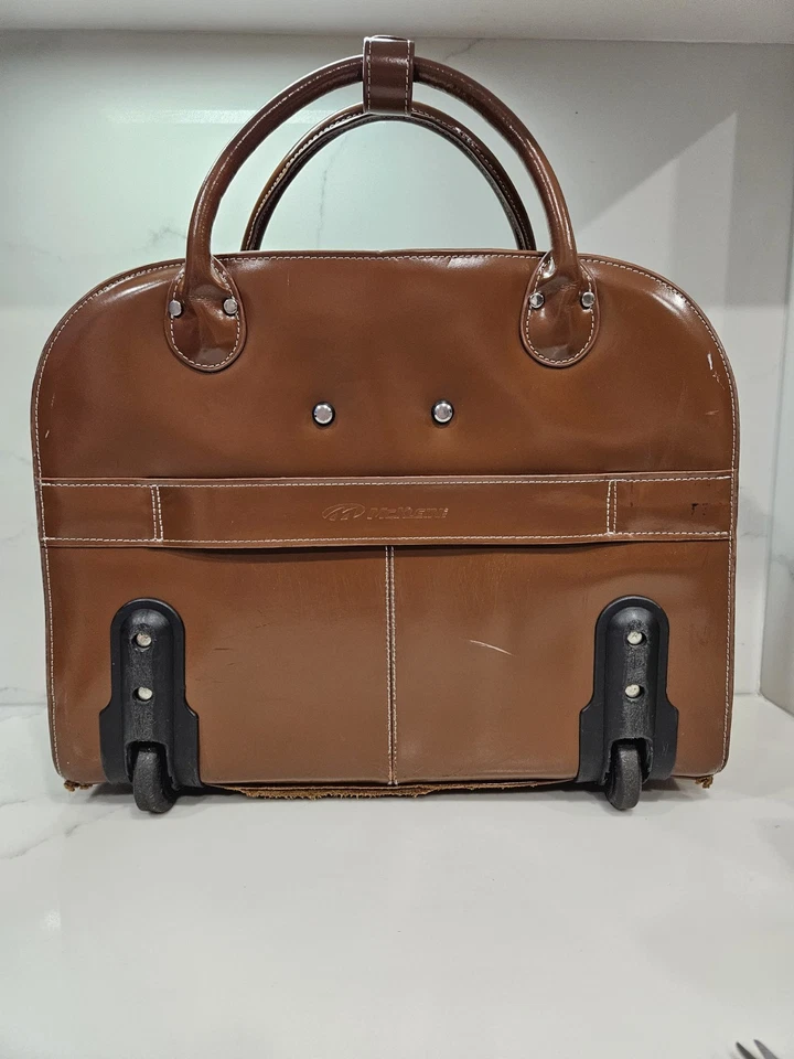 Bolso Maletín para Laptop McKlein Halsted con Ruedas, Cuero Marrón Tostado, Llevar Foto 2 de 4