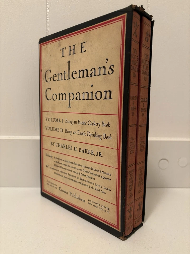 The Gentleman's Companion 1946 2 Volumes in Slipcase Christmas Gift Library Foto 2 de 4