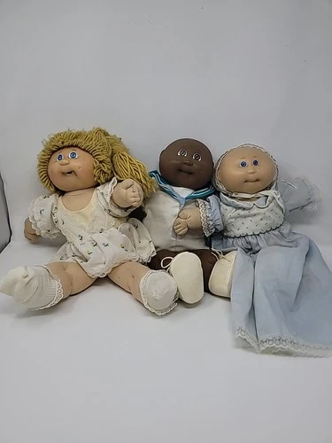 Lot of 3 Vintage 1982 Coleco Cabbage Patch Kids Dolls w/ Clothing 84 And 85