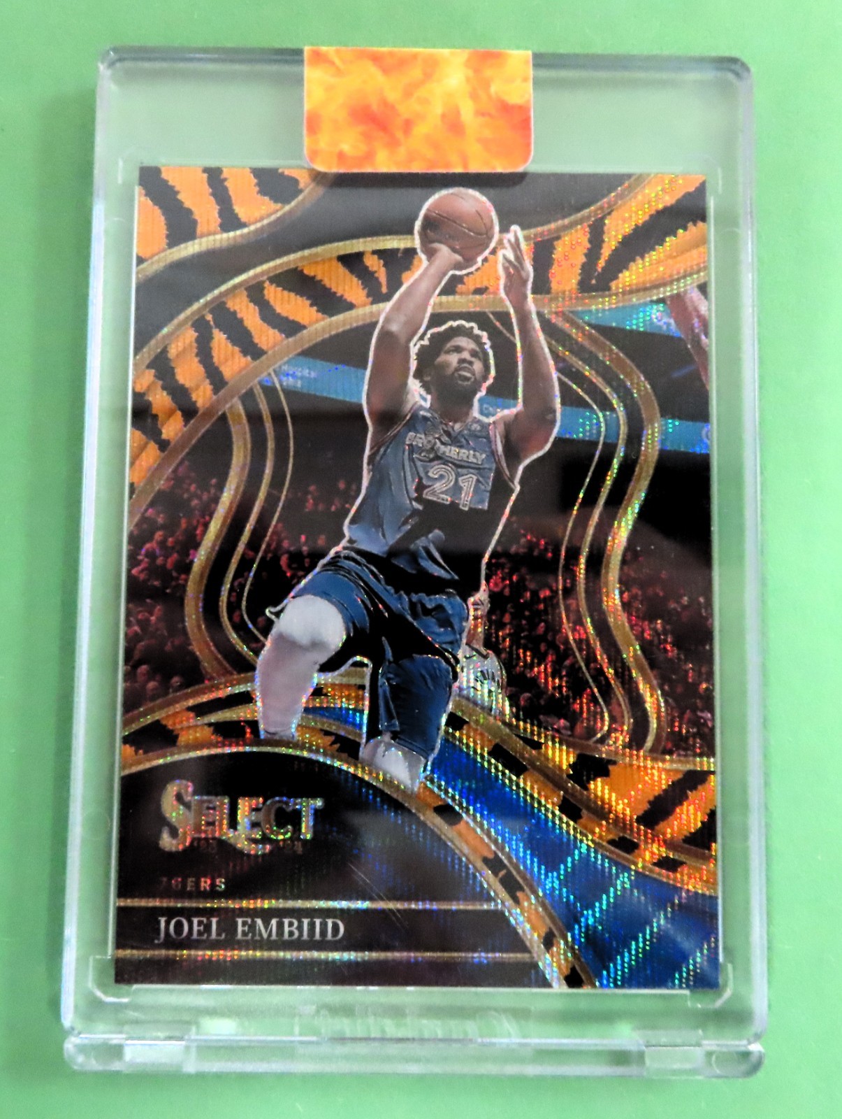 2023/24 Select JOEL EMBIID #204 COURTSIDE  Tiger Stripe Parallel NM-MT   Sixers