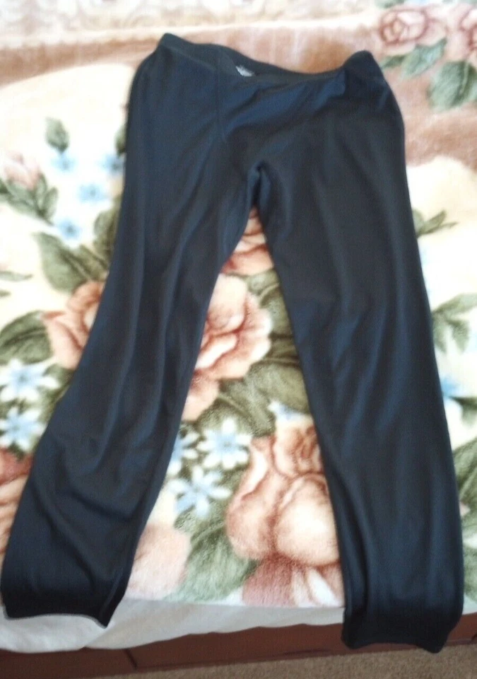 Columbia Omni Heat Base Layer Top and Bottoms Junior XL Black - Image 2 of 4