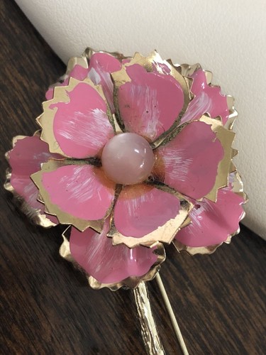  1970S Pink Enameled 3-D Pin Brooch W/Green Enameled Leaves And Petals - Picture 4 of 7