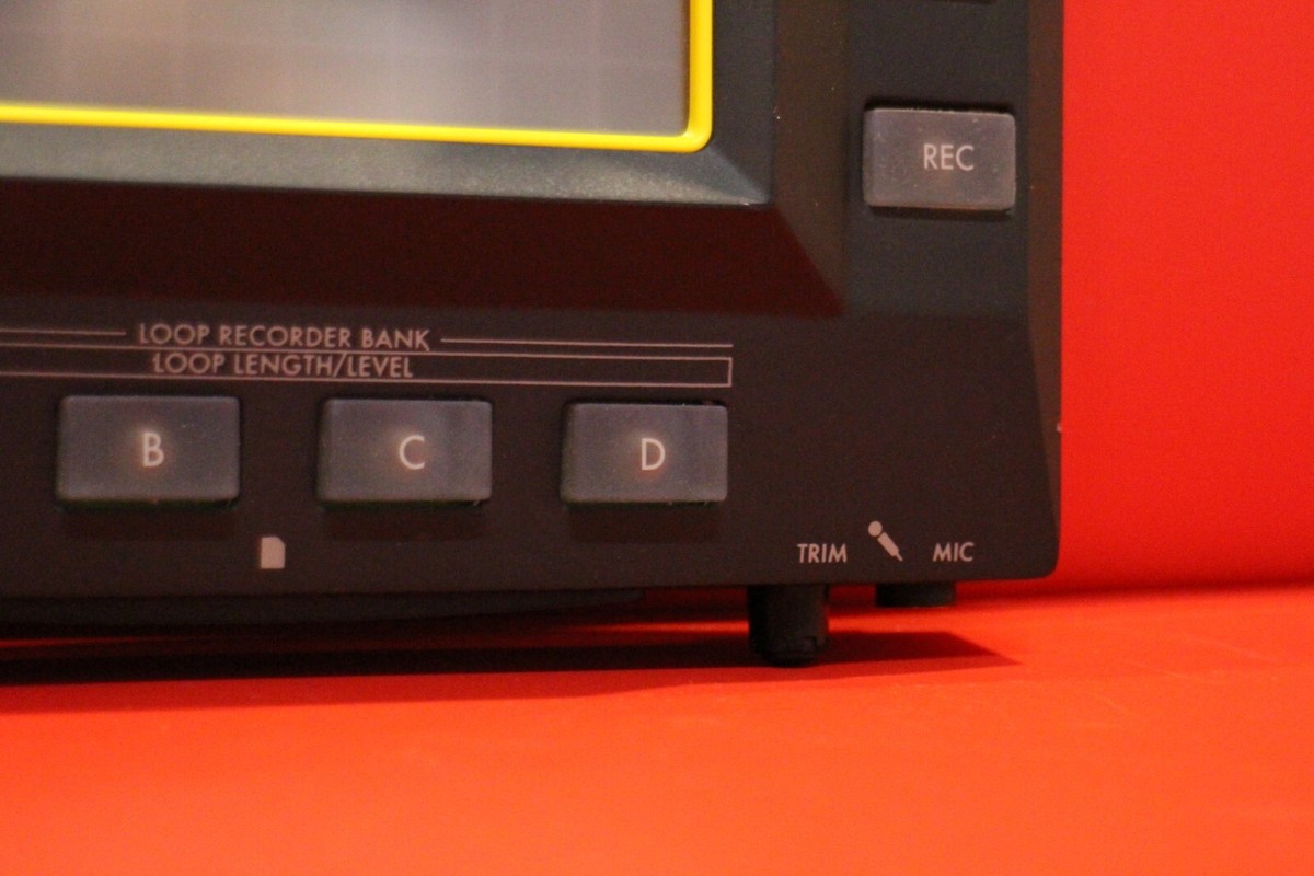 USED KORG Kaossilator Pro KO-1 Pro Plus Synthesizer Loop Sequencer