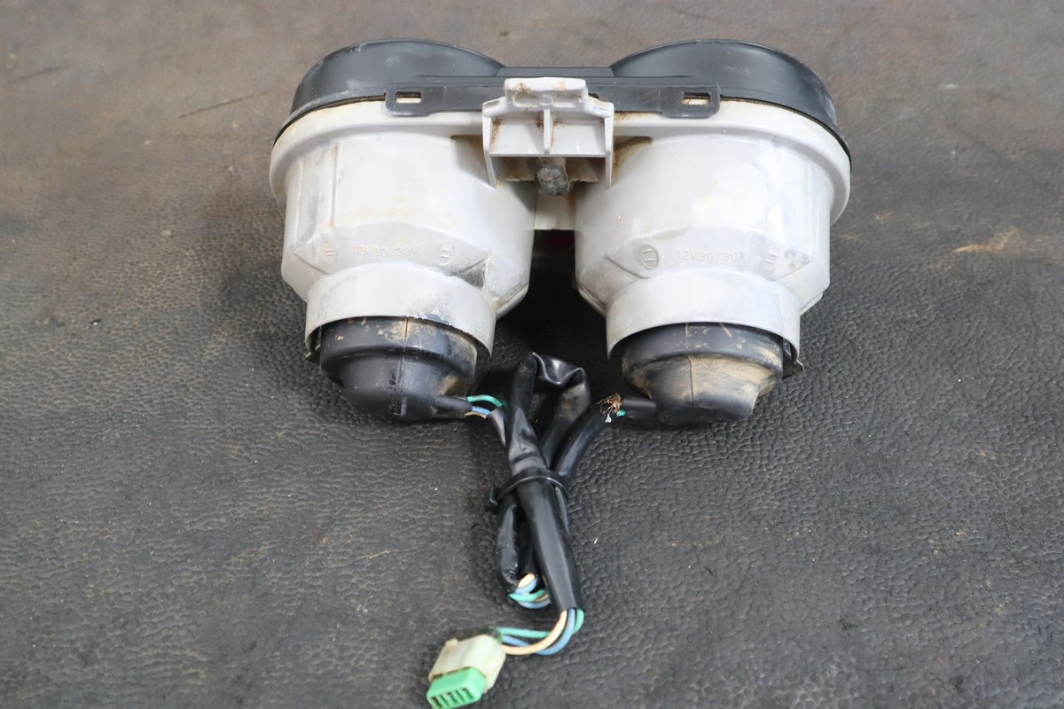 2001 HONDA SPORTRAX 400 TRX400EX 2X4 FRONT HEADLIGHT 33101 2001 HONDA SPORTRAX 400 TRX400EX 2X4 FRONT HEADLIGHT 33101