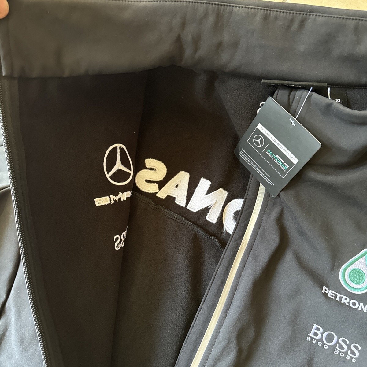 F1 HUGO BOSS MERCEDES AMG PETRONAS TEAM ISSUE JACKET Men's F1 HUGO BOSS MERCEDES AMG PETRONAS TEAM ISSUE JACKET Men's
