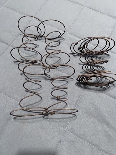 25 Vintage Hourglass 6  1/4" Rusty Bed Springs for Primitive Decor Crafts