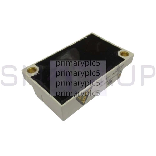 New In Box OMRON V600-D8KR12 RFID Module