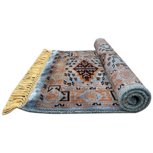 Amma Carpets Hand-Knotted Woolen Rug Gray Indo-Bukhara 2x3 feet - Picture 6 of 6