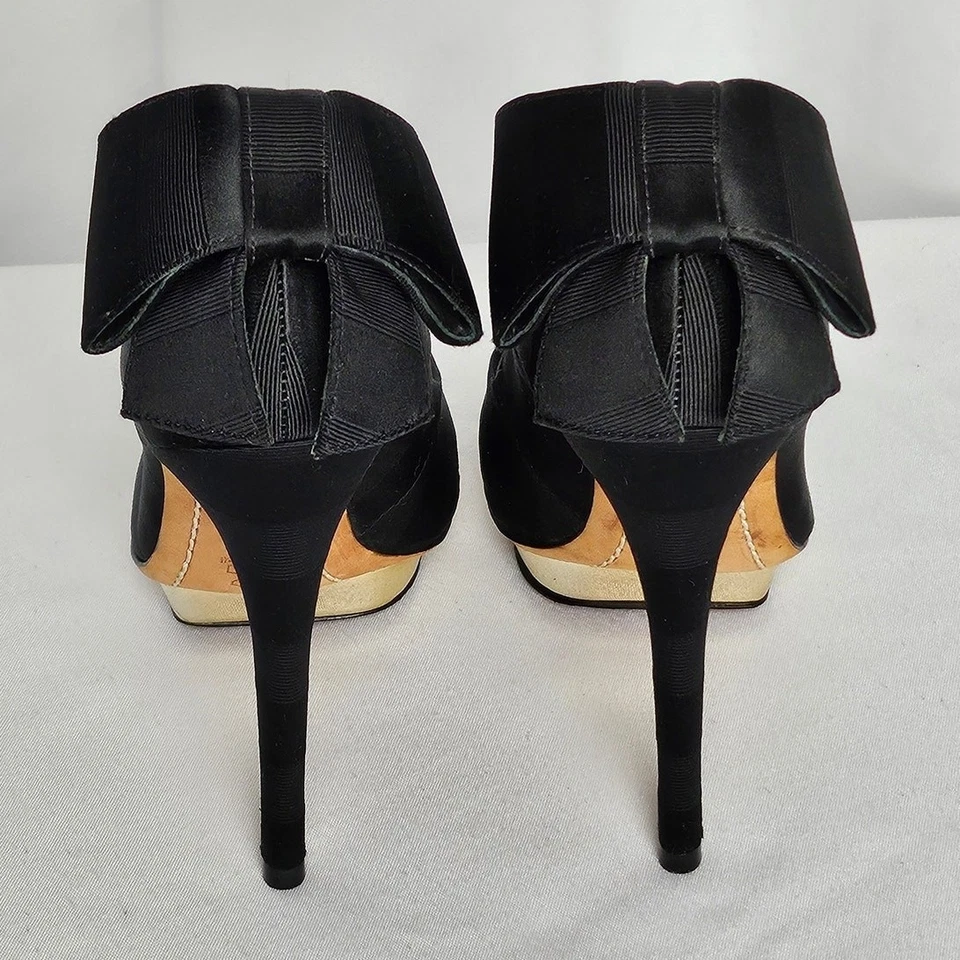 ZAPATOS DE TACÓN ALICE + OLIVIA BY STACEY BENDET DOMINIQUE NEGROS PARA MUJER - TALLA 7 Foto 4 de 4