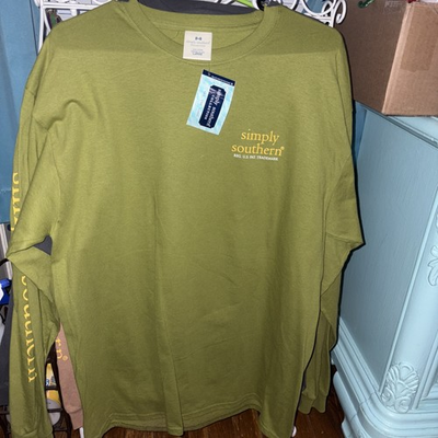 #ad Simply Southern LS T Shirt “Chin Up Buttercup” LARGE NWT $36.00