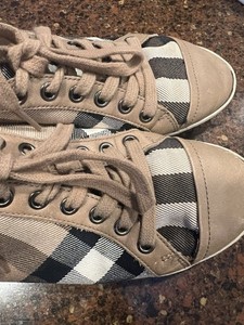 Size 36- Burberry Vintage Beige Womens Sneakers
