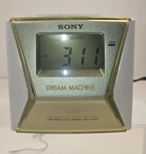 Sony Dream Machine LIV ICF-C143 Clock Alarm Radio White Green Compact Portable