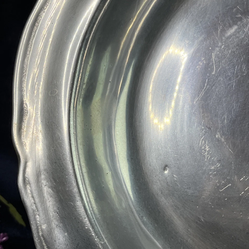 Wilton Armetale Metal Colección Reina Ana Raro 10.5" Plato para Pastel - EE. UU. Foto 4 de 4