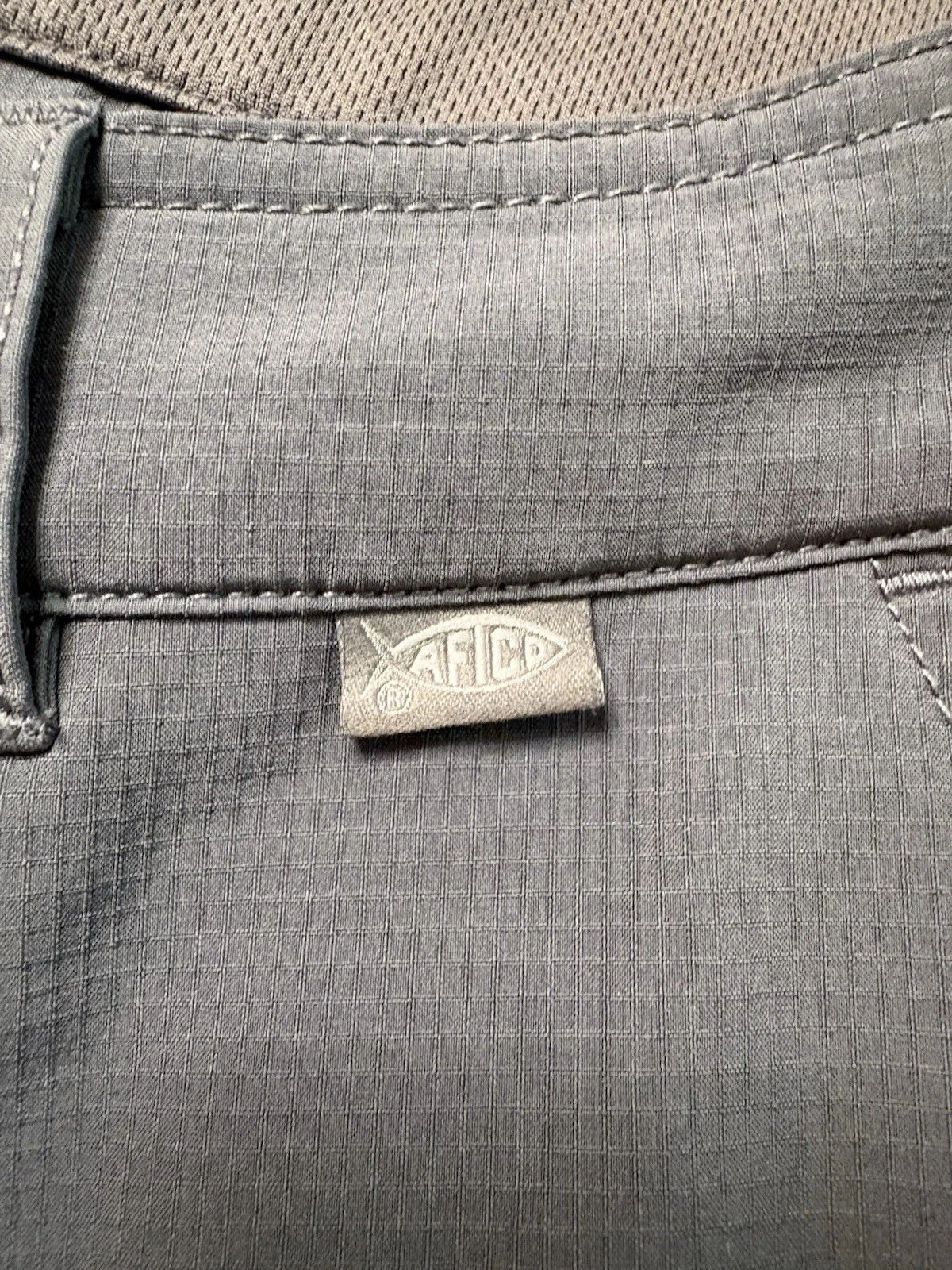 AFTCO Men's Gray Fishing Cargo Shorts Size 34
