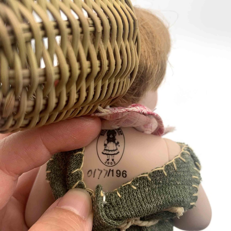 Hillview Lane Porcelain Doll 2003 PreOwned Condition Serial Number