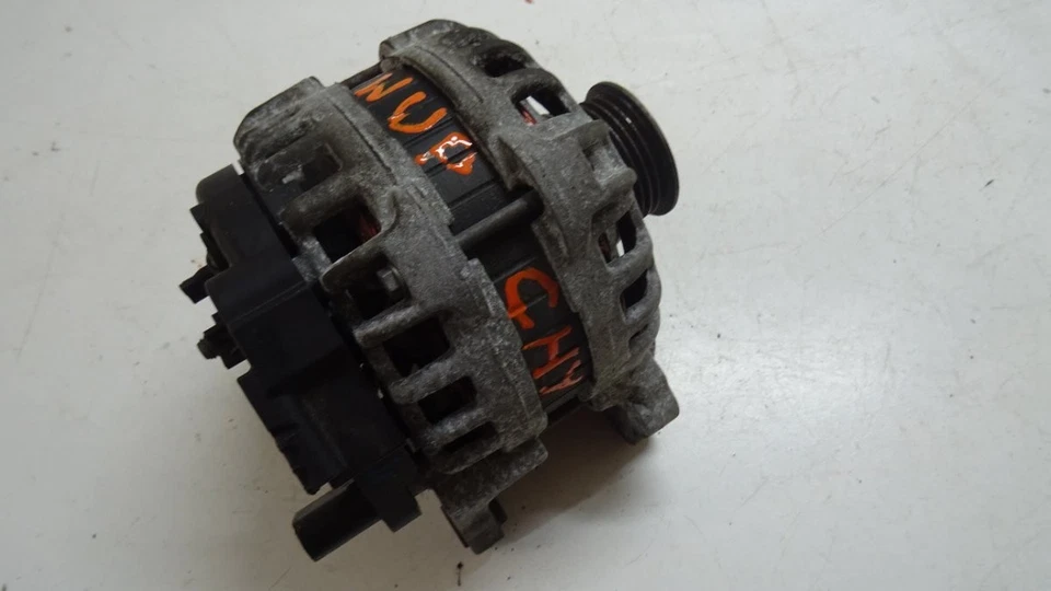 VW UP 12 (2012) ALTERNATOR CHY 04C903023A 04C903023A - Image 3 of 4