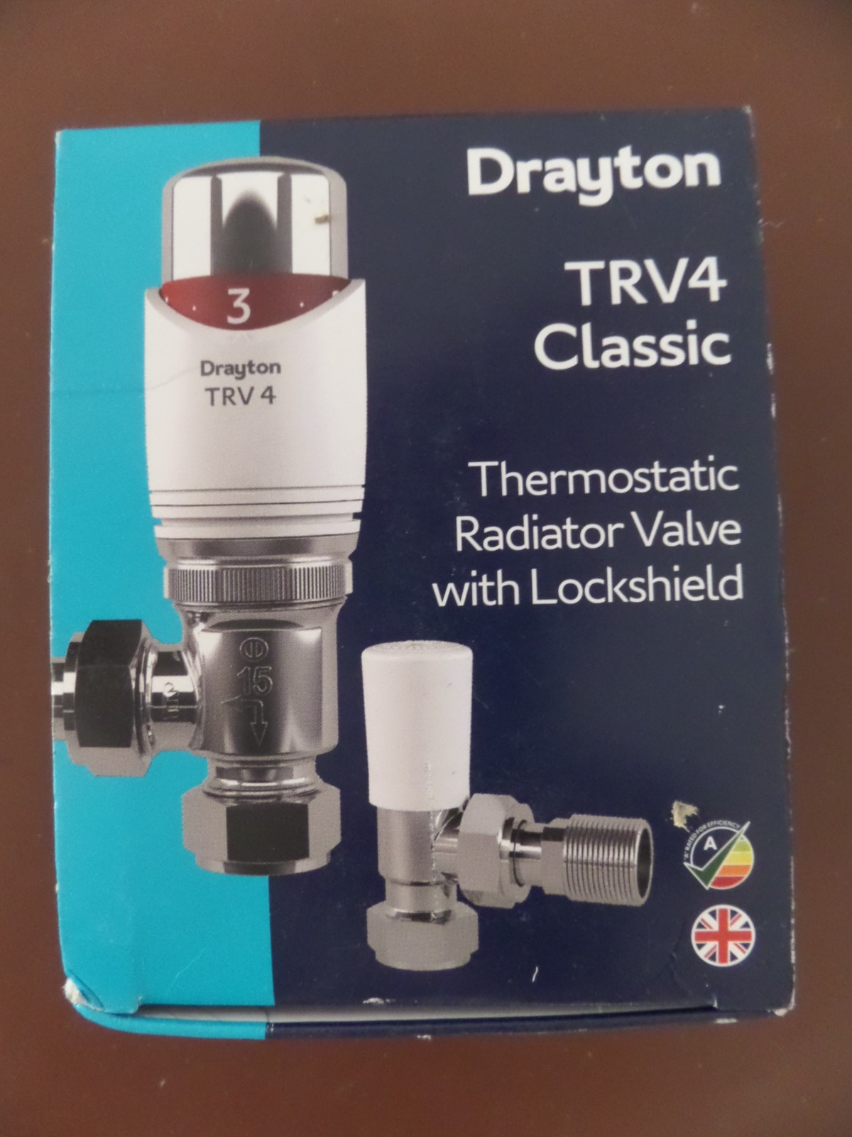 Drayton TRV4 Thermostatic Radiator Valve 15mm With Lockshield  0705180 White