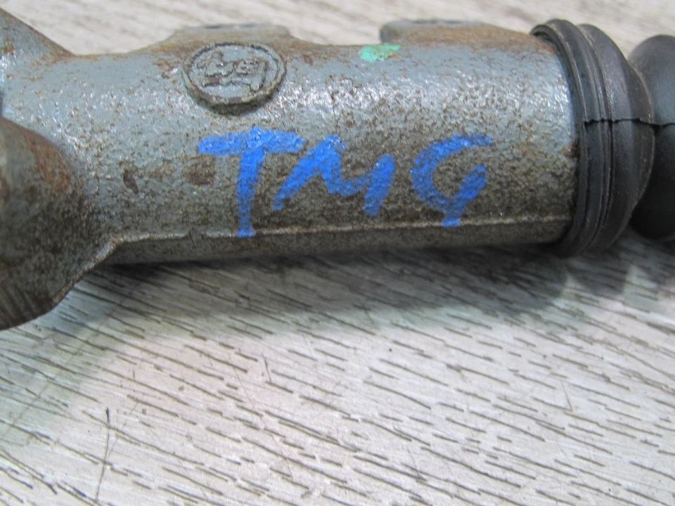 00-05 TOYOTA MR2 SPYDER ZZW30L EMBRAGUE CILINDRO ESCLAVO OEM Foto 2 de 4