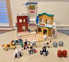 13 pc 1996 Vtg 77052 Fisher Price GREAT ADVENTURE WILD West WESTERN TOWN + ACCES