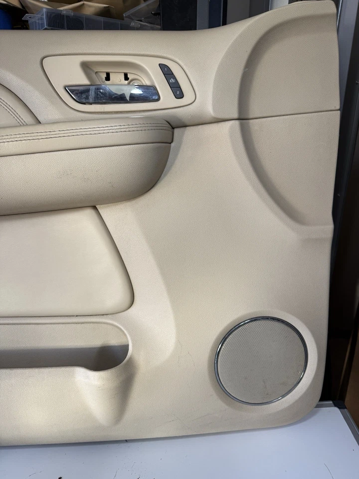 07-09 ESCALADE Luz Cachemira LH Frontal Interior Puerta Panel Lado del Conductor Foto 4 de 4