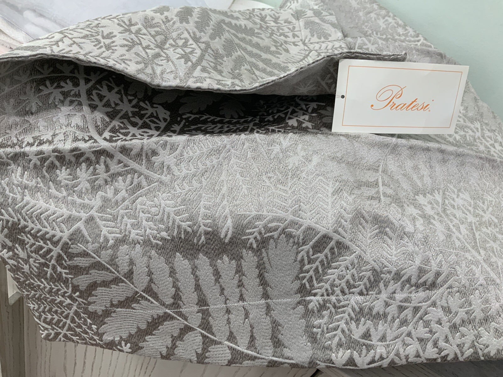 Picture 5 of 6