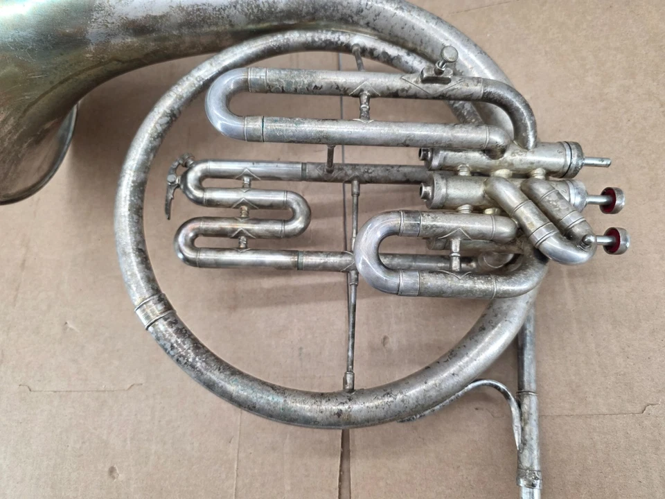 *Vintage* Estuche para melofón individual plateado universitario M/P Restaurar Foto 3 de 4