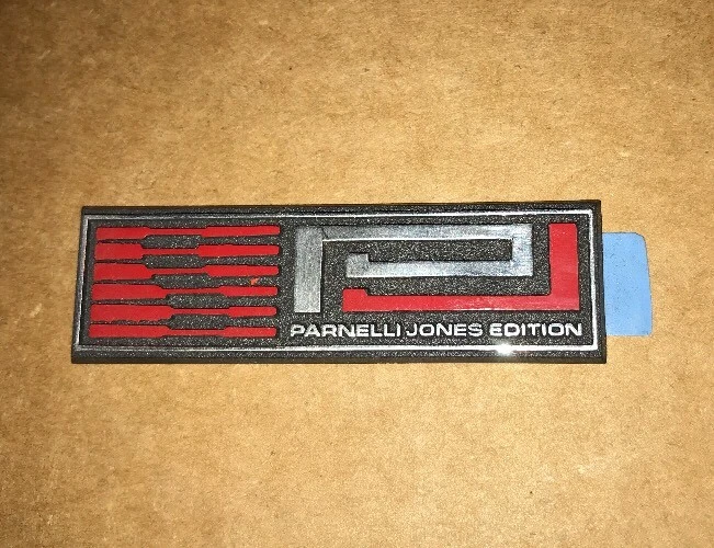 Insignia de tapa Saleen Parnelli Jones Ford Mustang 2007 - GT 302 LX 2005-2009 Foto 4 de 4