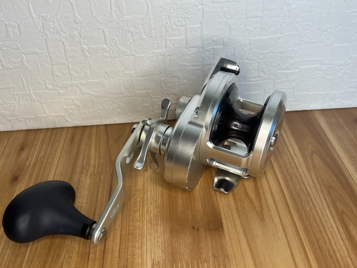 リール 11.OCEA JIGGER 2000NRHG Shimano 11 Ocea Jigger 2000 NRHG Right Jigging Game Reel 6.2