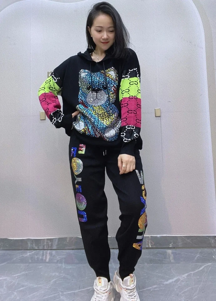 Nuevo conjunto de 2 piezas de chándal negro con diamantes de imitación de lujo para mujer Foto 3 de 4